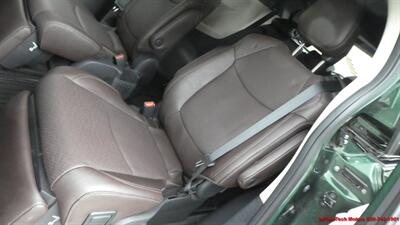 2023 Toyota Sienna Platinum 7-Passenger   - Photo 36 - South San Francisco, CA 94080