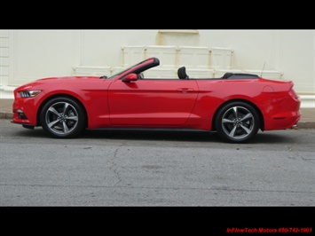 2015 Ford Mustang V6  Convertible - Photo 9 - South San Francisco, CA 94080