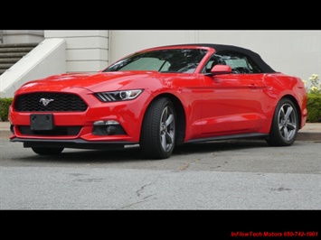 2015 Ford Mustang V6  Convertible - Photo 12 - South San Francisco, CA 94080