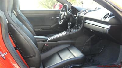 2018 Porsche Cayman  718 - Photo 35 - South San Francisco, CA 94080