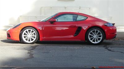 2018 Porsche Cayman  718 - Photo 12 - South San Francisco, CA 94080