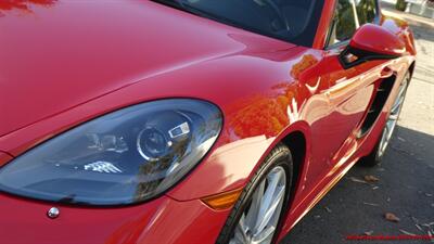 2018 Porsche Cayman  718 - Photo 16 - South San Francisco, CA 94080