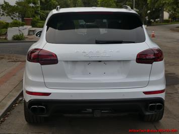 2015 Porsche Cayenne Turbo   - Photo 4 - South San Francisco, CA 94080