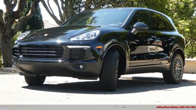 2017 Porsche Cayenne PLATINUM   - Photo 6 - South San Francisco, CA 94080