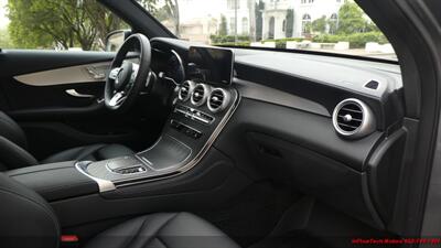 2020 Mercedes-Benz GLC GLC 300 4MATIC   - Photo 34 - South San Francisco, CA 94080