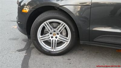 2020 Porsche Macan   - Photo 38 - South San Francisco, CA 94080