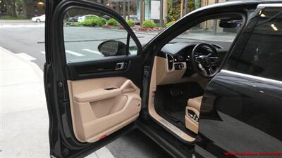 2019 Porsche Cayenne S   - Photo 16 - South San Francisco, CA 94080