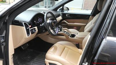 2019 Porsche Cayenne S   - Photo 17 - South San Francisco, CA 94080