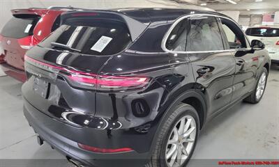 2019 Porsche Cayenne S   - Photo 4 - South San Francisco, CA 94080