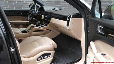 2019 Porsche Cayenne S   - Photo 22 - South San Francisco, CA 94080
