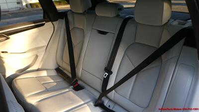 2022 Porsche Macan   - Photo 27 - South San Francisco, CA 94080