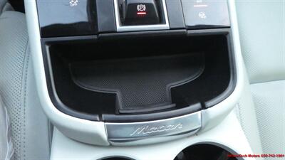 2022 Porsche Macan   - Photo 68 - South San Francisco, CA 94080
