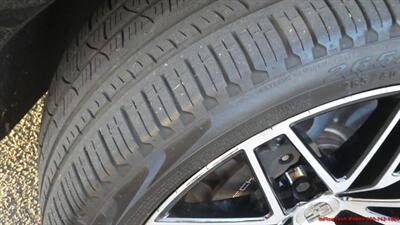 2022 Porsche Macan   - Photo 47 - South San Francisco, CA 94080