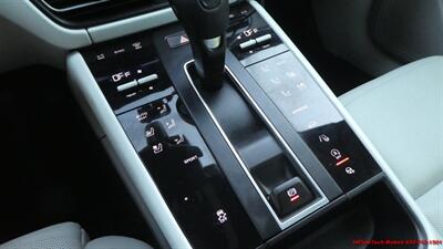 2022 Porsche Macan   - Photo 67 - South San Francisco, CA 94080