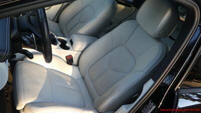 2022 Porsche Macan   - Photo 18 - South San Francisco, CA 94080