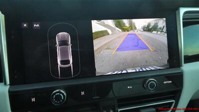 2022 Porsche Macan   - Photo 70 - South San Francisco, CA 94080