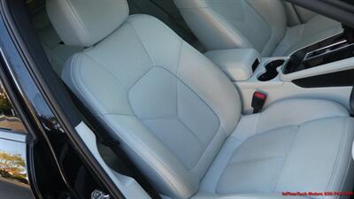 2022 Porsche Macan   - Photo 22 - South San Francisco, CA 94080