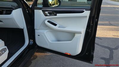2022 Porsche Macan   - Photo 21 - South San Francisco, CA 94080