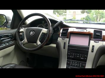 2014 Cadillac Escalade Platinum   - Photo 23 - South San Francisco, CA 94080