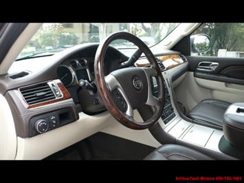 2014 Cadillac Escalade Platinum   - Photo 31 - South San Francisco, CA 94080