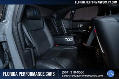 2018 Rolls-Royce Ghost Black Badge   - Photo 34 - Riviera Beach, FL 33407