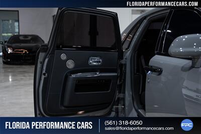 2018 Rolls-Royce Ghost Black Badge   - Photo 32 - Riviera Beach, FL 33407