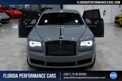 2018 Rolls-Royce Ghost Black Badge   - Photo 44 - Riviera Beach, FL 33407