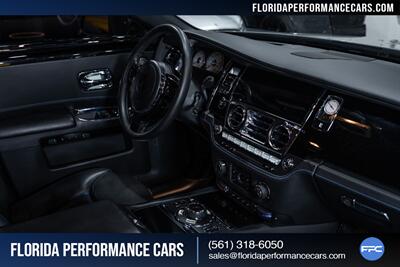 2018 Rolls-Royce Ghost Black Badge   - Photo 62 - Riviera Beach, FL 33407