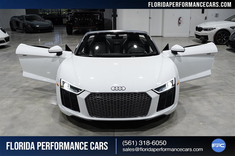 2017 Audi R8 5.2 quattro V10 Spyder   - Photo 34 - Riviera Beach, FL 33407