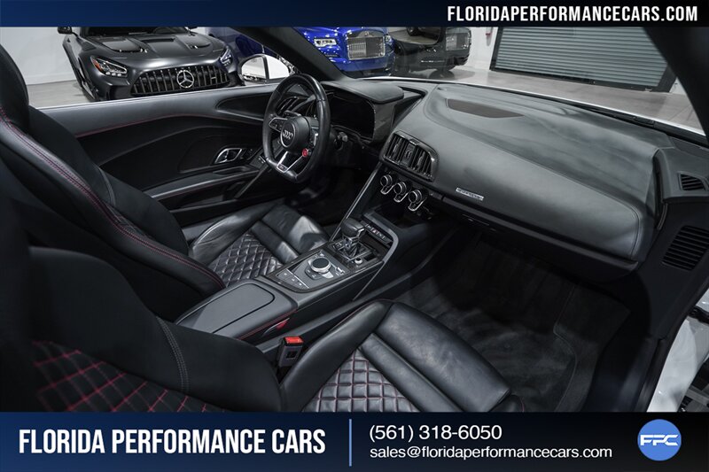 2017 Audi R8 5.2 quattro V10 Spyder   - Photo 27 - Riviera Beach, FL 33407