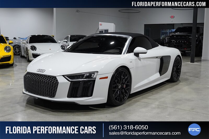 2017 Audi R8 5.2 quattro V10 Spyder   - Photo 13 - Riviera Beach, FL 33407