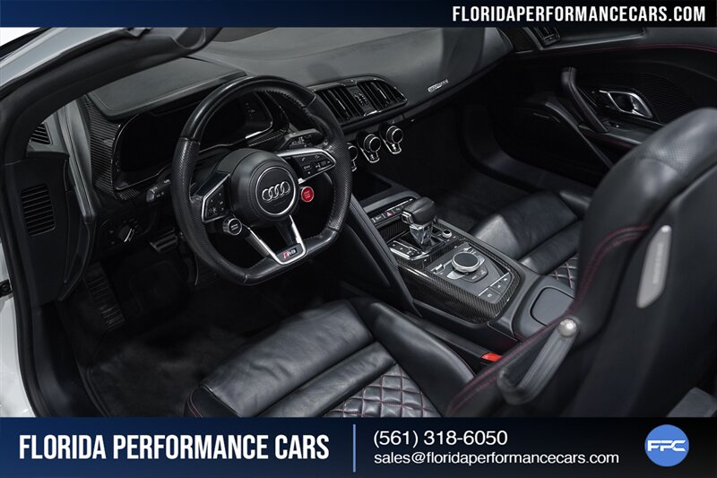 2017 Audi R8 5.2 quattro V10 Spyder   - Photo 44 - Riviera Beach, FL 33407