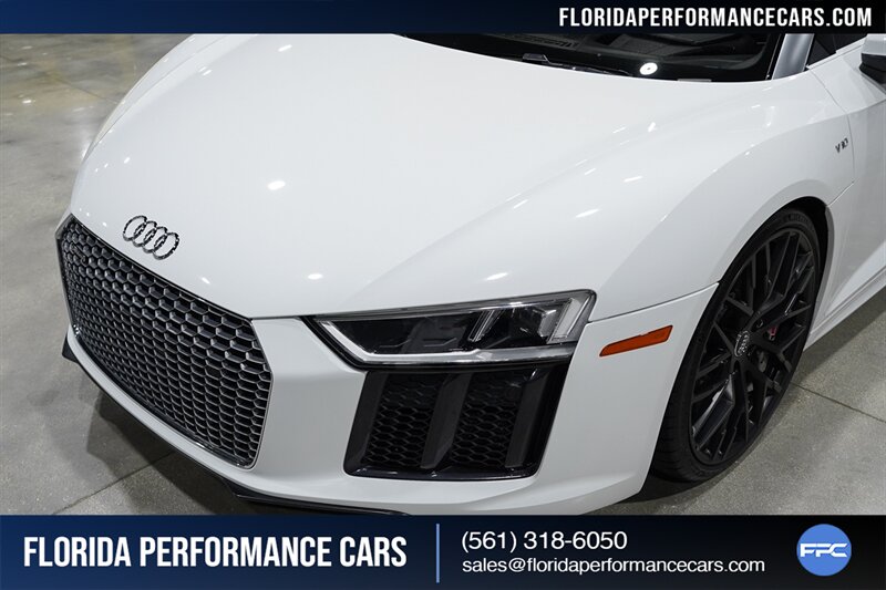 2017 Audi R8 5.2 quattro V10 Spyder   - Photo 12 - Riviera Beach, FL 33407