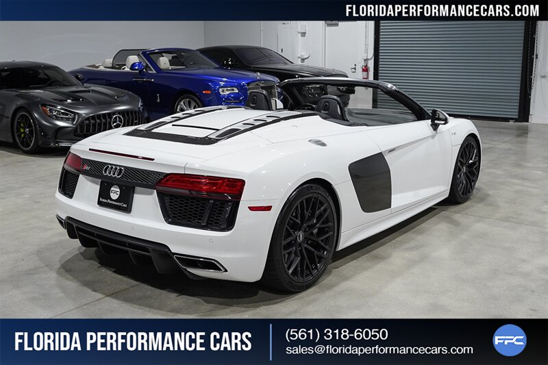 2017 Audi R8 5.2 quattro V10 Spyder   - Photo 6 - Riviera Beach, FL 33407