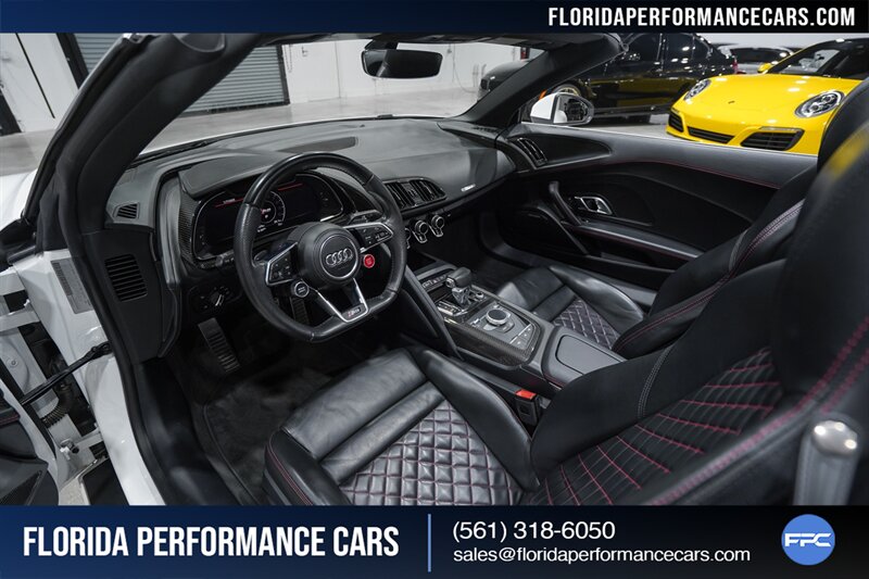 2017 Audi R8 5.2 quattro V10 Spyder   - Photo 19 - Riviera Beach, FL 33407