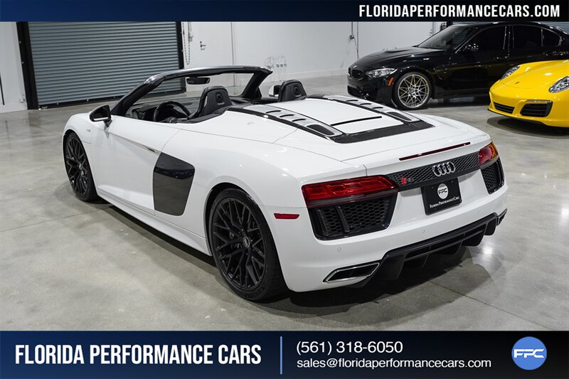 2017 Audi R8 5.2 quattro V10 Spyder   - Photo 4 - Riviera Beach, FL 33407