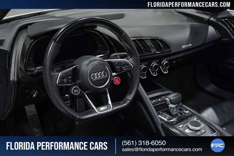 2017 Audi R8 5.2 quattro V10 Spyder   - Photo 45 - Riviera Beach, FL 33407