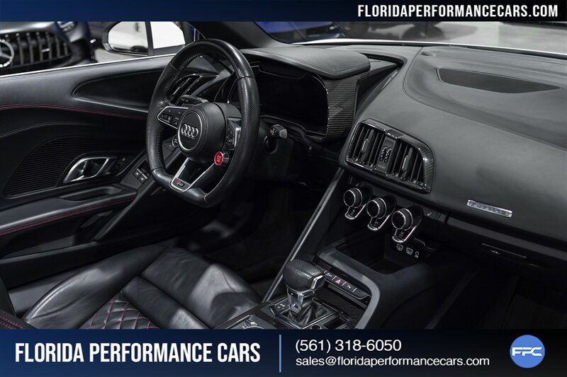 2017 Audi R8 5.2 quattro V10 Spyder   - Photo 52 - Riviera Beach, FL 33407