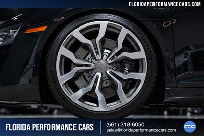 2011 Audi R8 5.2 quattro   - Photo 12 - Riviera Beach, FL 33407
