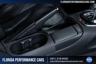 2011 Audi R8 5.2 quattro   - Photo 57 - Riviera Beach, FL 33407