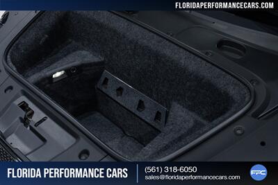 2011 Audi R8 5.2 quattro   - Photo 37 - Riviera Beach, FL 33407