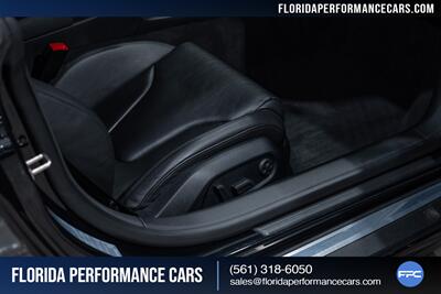 2011 Audi R8 5.2 quattro   - Photo 30 - Riviera Beach, FL 33407