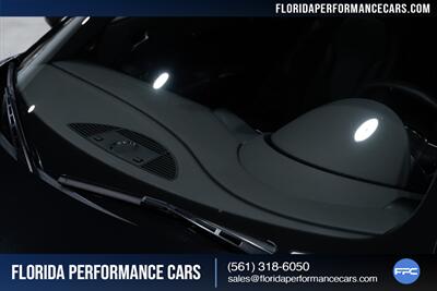 2011 Audi R8 5.2 quattro   - Photo 63 - Riviera Beach, FL 33407