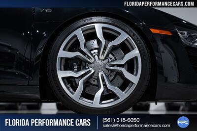 2011 Audi R8 5.2 quattro   - Photo 45 - Riviera Beach, FL 33407