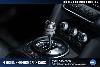 2011 Audi R8 5.2 quattro   - Photo 58 - Riviera Beach, FL 33407