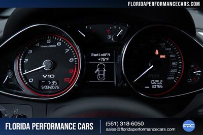 2011 Audi R8 5.2 quattro   - Photo 17 - Riviera Beach, FL 33407