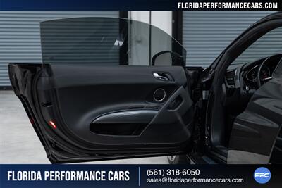 2011 Audi R8 5.2 quattro   - Photo 23 - Riviera Beach, FL 33407