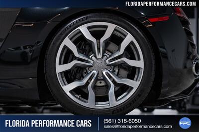2011 Audi R8 5.2 quattro   - Photo 13 - Riviera Beach, FL 33407