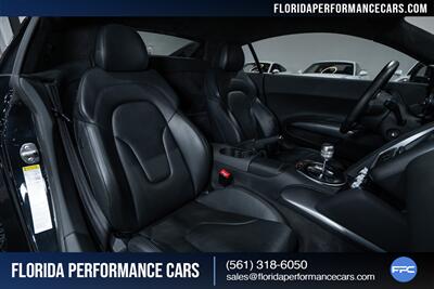 2011 Audi R8 5.2 quattro   - Photo 29 - Riviera Beach, FL 33407