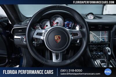 2015 Porsche 911 Turbo S   - Photo 19 - Riviera Beach, FL 33407